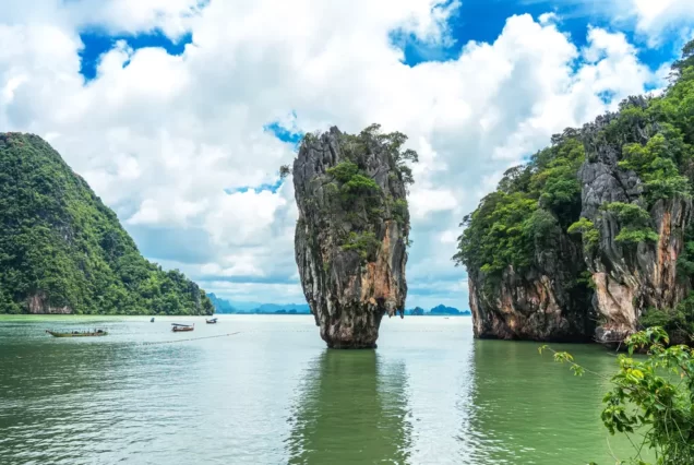 James Bond - Koh Tapu