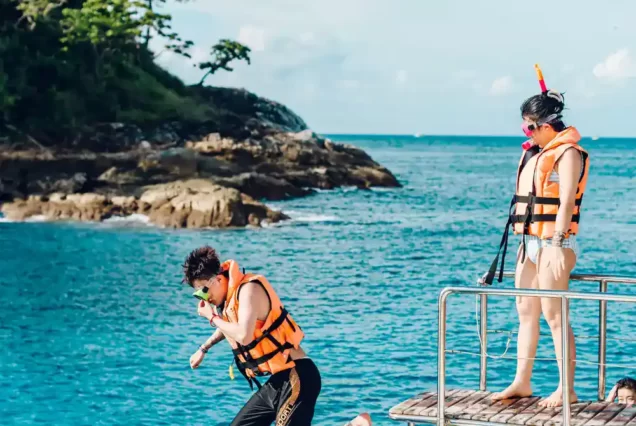 珊瑚岛香蕉海湾