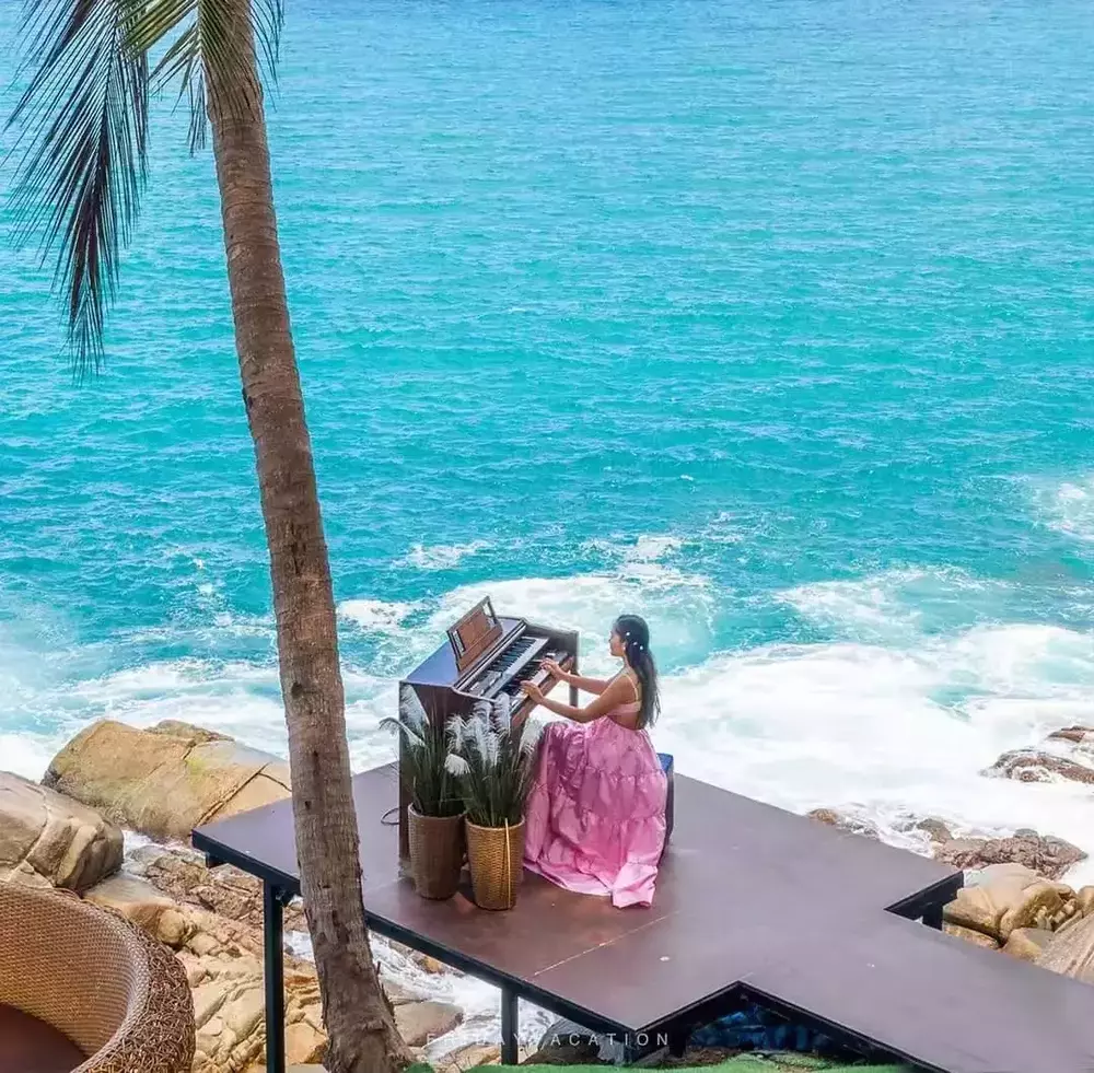 Cafe Phuket View Point