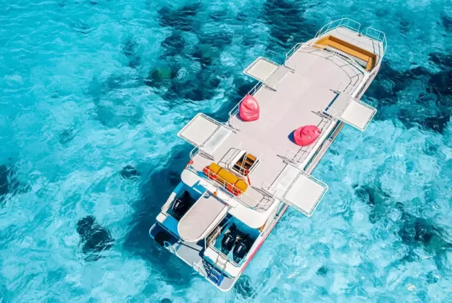 SeaStar彩虹号航拍